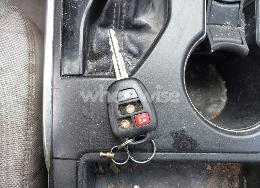 Photo 11 of 2015 Toyota Camry LE (VIN 4T4BF1FK7FR444940)