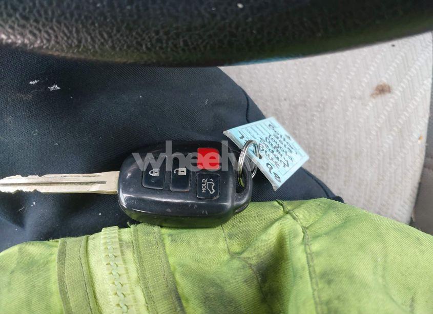 Photo 11 of 2015 Toyota Camry LE (VIN 4T4BF1FK7FR451905)