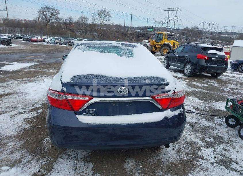 Photo 16 of 2015 Toyota Camry LE (VIN 4T4BF1FK7FR451905)