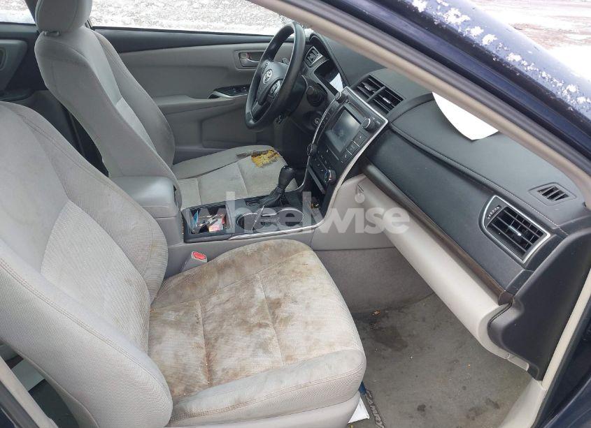 Photo 5 of 2015 Toyota Camry LE (VIN 4T4BF1FK7FR451905)