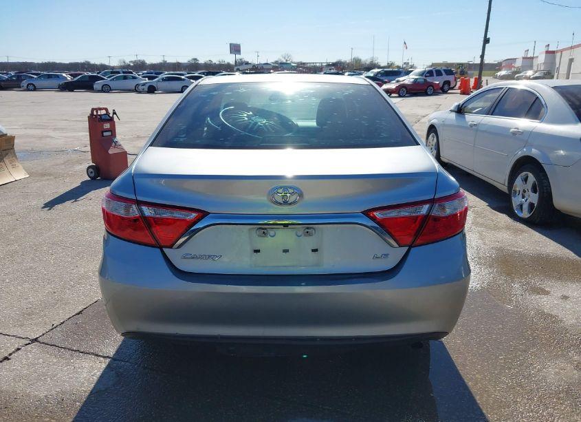 Photo 16 of 2015 Toyota Camry LE (VIN 4T4BF1FK7FR462208)