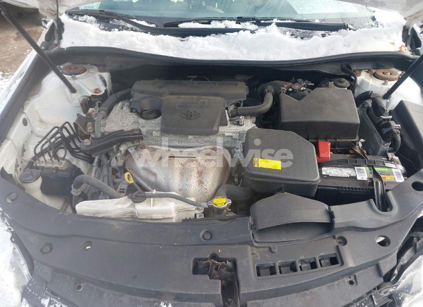 Photo 10 of 2015 Toyota Camry LE (VIN 4T4BF1FK7FR487996)