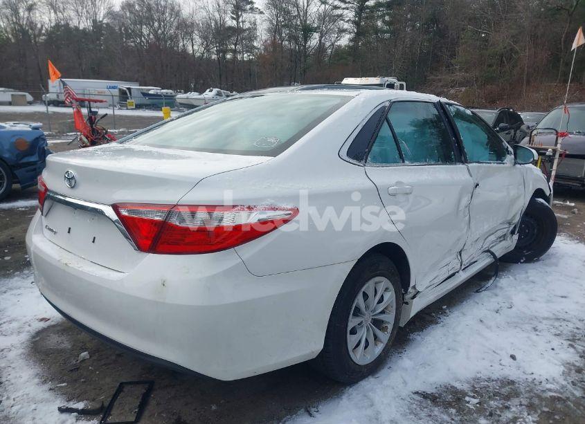 Photo 4 of 2015 Toyota Camry LE (VIN 4T4BF1FK7FR487996)