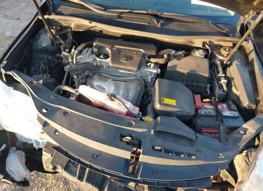 Photo 10 of 2015 Toyota Camry LE (VIN 4T4BF1FK7FR500228)