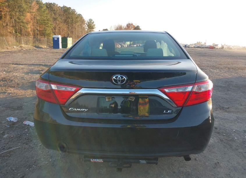 Photo 16 of 2015 Toyota Camry LE (VIN 4T4BF1FK7FR500228)