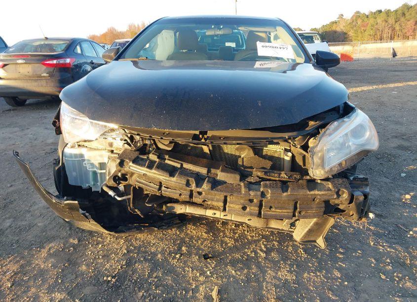 Photo 6 of 2015 Toyota Camry LE (VIN 4T4BF1FK7FR500228)