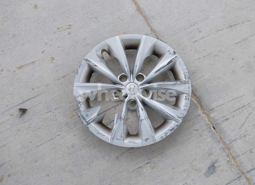 Photo 12 of 2015 Toyota Camry LE (VIN 4T4BF1FK7FR511701)