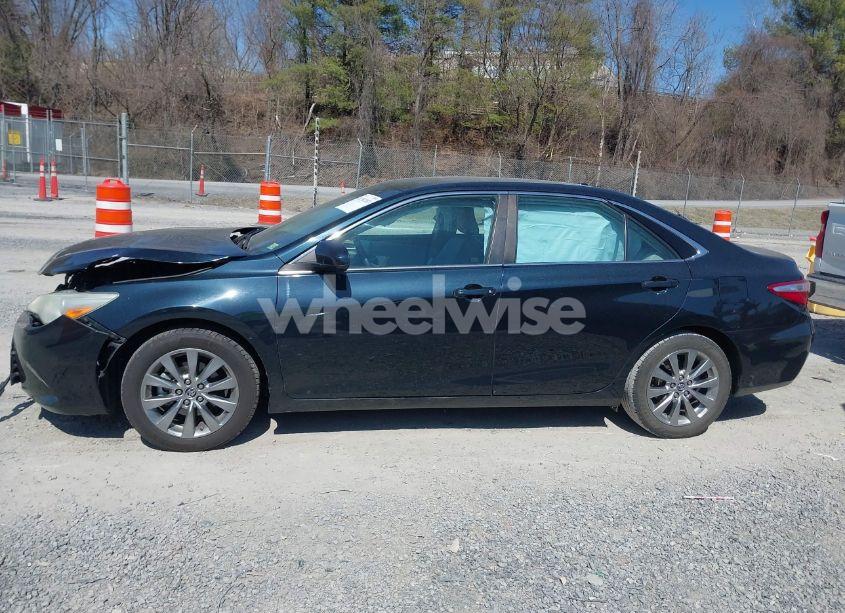 Photo 14 of 2016 Toyota Camry XLE (VIN 4T4BF1FK7GR533375)