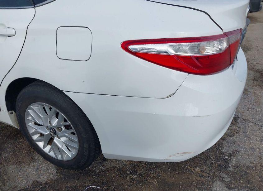 Photo 17 of 2016 Toyota Camry LE (VIN 4T4BF1FK7GR539273)