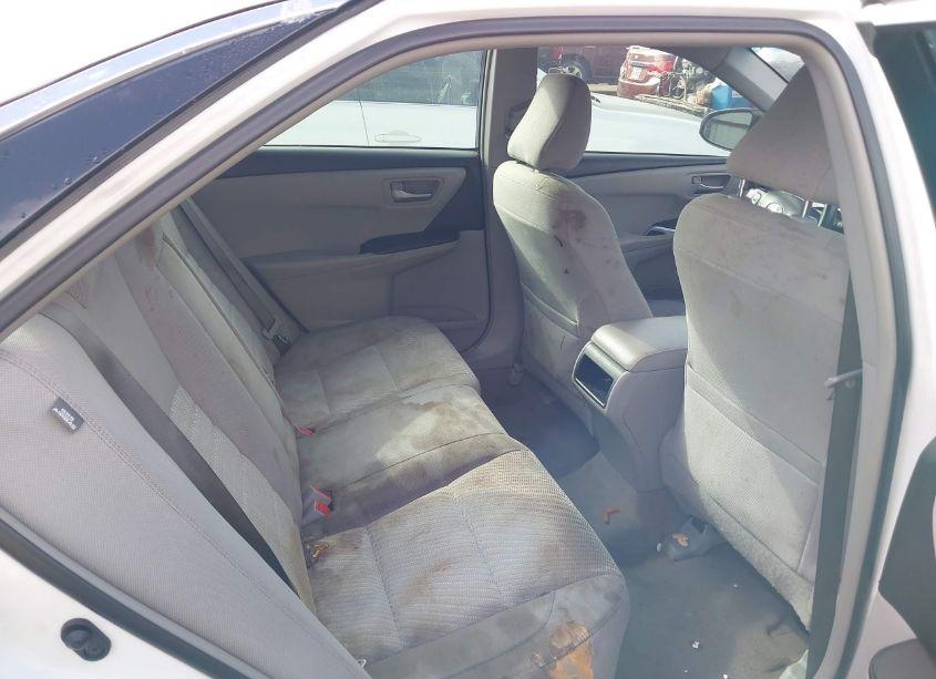 Photo 8 of 2016 Toyota Camry LE (VIN 4T4BF1FK7GR539273)