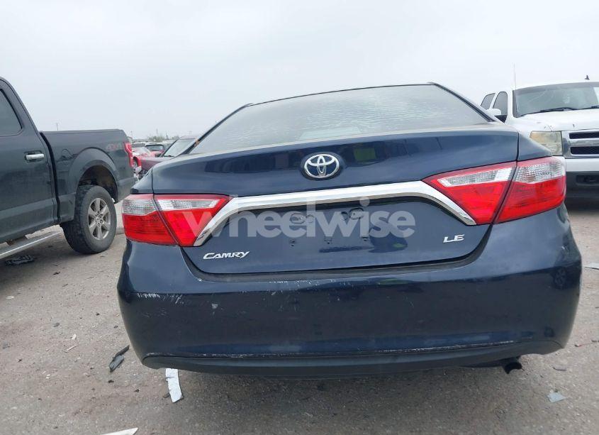 Photo 16 of 2016 Toyota Camry LE (VIN 4T4BF1FK7GR549155)