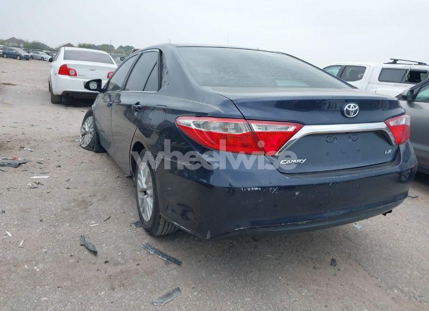 Photo 3 of 2016 Toyota Camry LE (VIN 4T4BF1FK7GR549155)