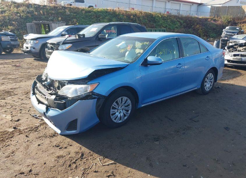 Photo 2 of 2012 Toyota Camry LE (VIN 4T4BF1FK8CR164360)