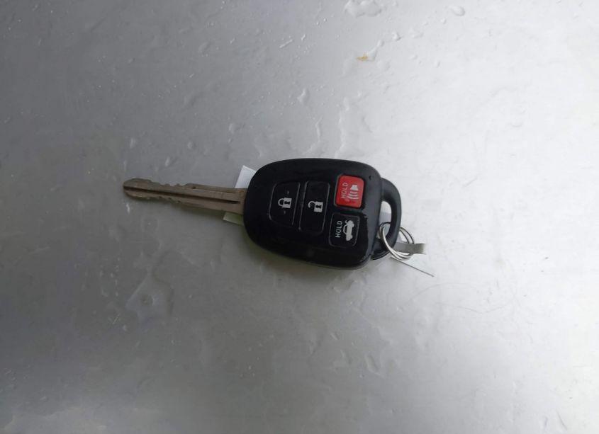 Photo 11 of 2012 Toyota Camry LE (VIN 4T4BF1FK8CR171082)