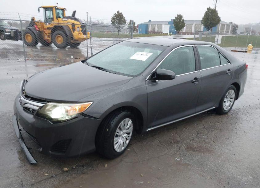 Photo 2 of 2012 Toyota Camry LE (VIN 4T4BF1FK8CR171082)