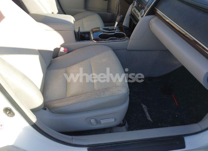 Photo 5 of 2012 Toyota Camry XLE (VIN 4T4BF1FK8CR206834)