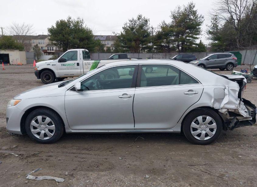 Photo 14 of 2012 Toyota Camry LE (VIN 4T4BF1FK8CR249084)