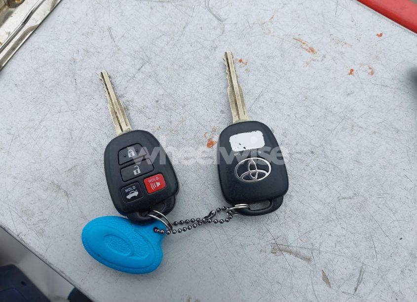 Photo 11 of 2012 Toyota Camry L/LE/SE/SE LIMITED EDITION/XLE (VIN 4T4BF1FK8CR249988)