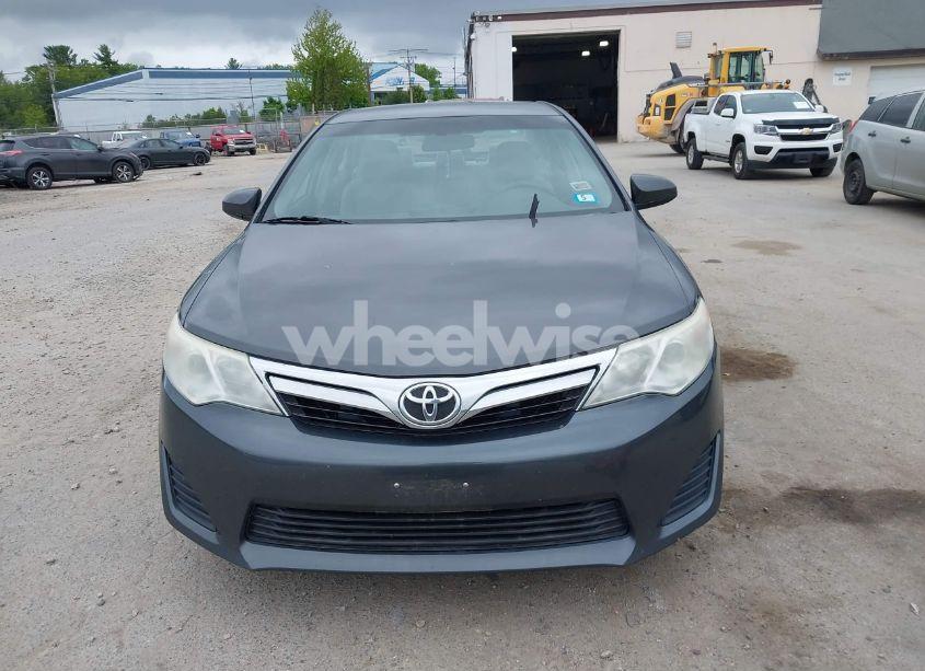 Photo 12 of 2012 Toyota Camry L/LE/SE/SE LIMITED EDITION/XLE (VIN 4T4BF1FK8CR249988)