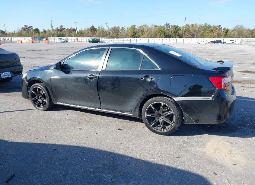 Photo 14 of 2013 Toyota Camry LE (VIN 4T4BF1FK8DR275878)