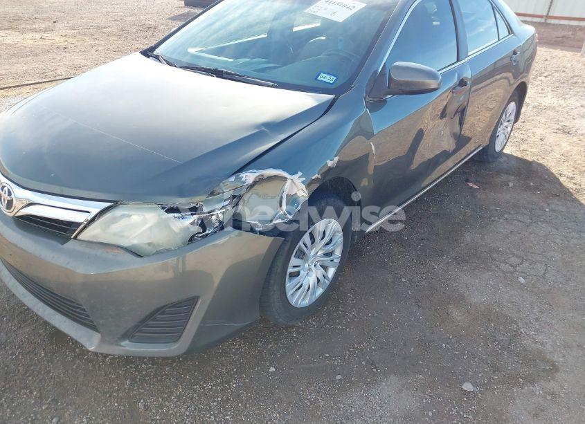 Photo 6 of 2013 Toyota Camry LE (VIN 4T4BF1FK8DR279932)