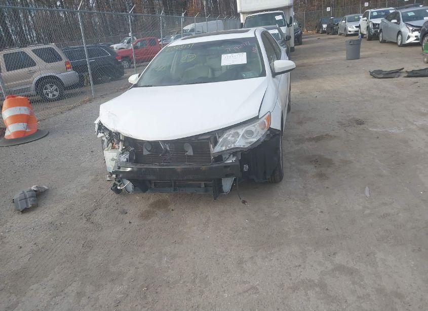 Photo 12 of 2013 Toyota Camry XLE (VIN 4T4BF1FK8DR286301)