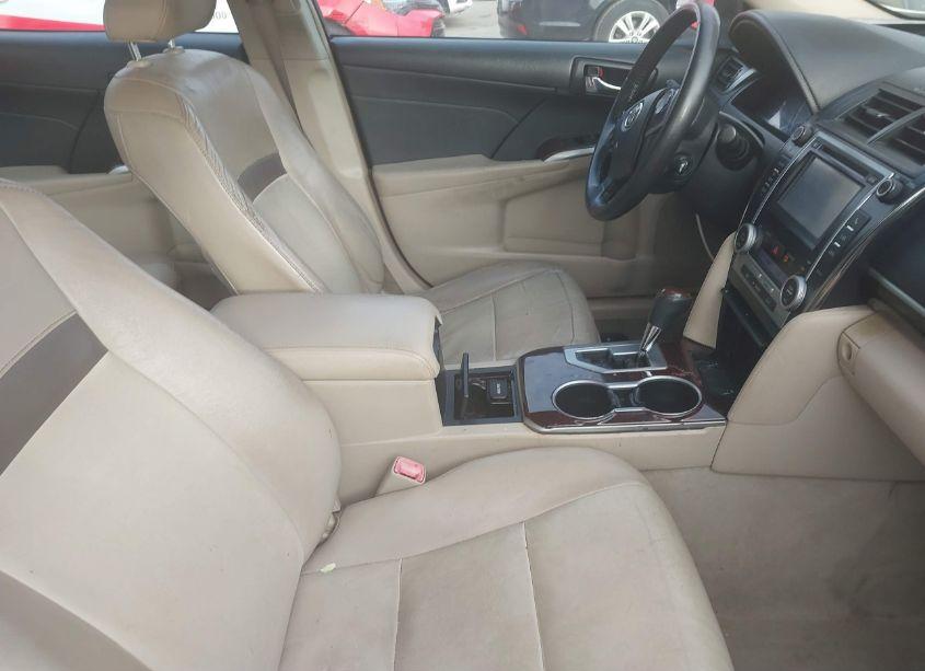 Photo 5 of 2013 Toyota Camry XLE (VIN 4T4BF1FK8DR286301)