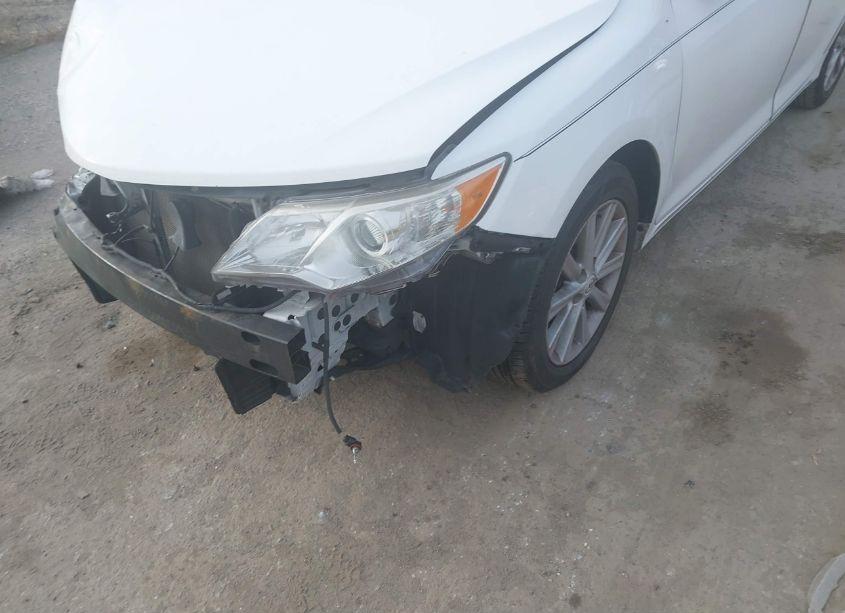 Photo 6 of 2013 Toyota Camry XLE (VIN 4T4BF1FK8DR286301)