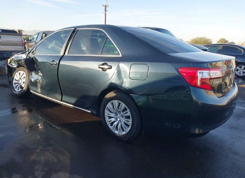 Photo 3 of 2013 Toyota Camry LE (VIN 4T4BF1FK8DR296892)