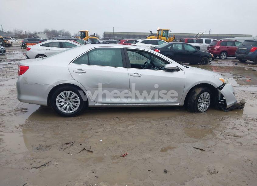 Photo 13 of 2013 Toyota Camry LE (VIN 4T4BF1FK8DR298528)