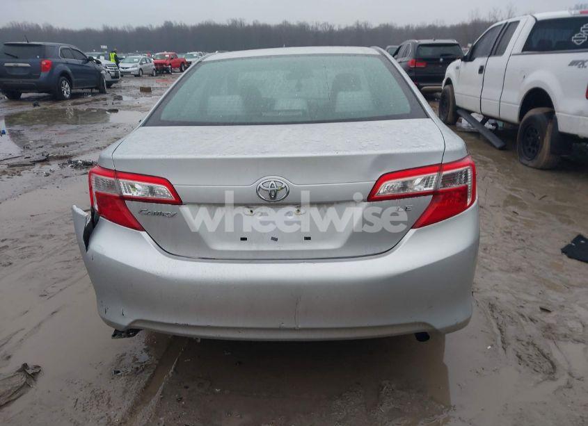 Photo 16 of 2013 Toyota Camry LE (VIN 4T4BF1FK8DR298528)