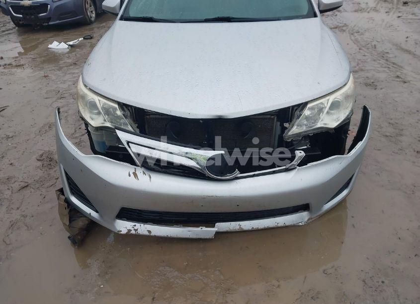 Photo 6 of 2013 Toyota Camry LE (VIN 4T4BF1FK8DR298528)