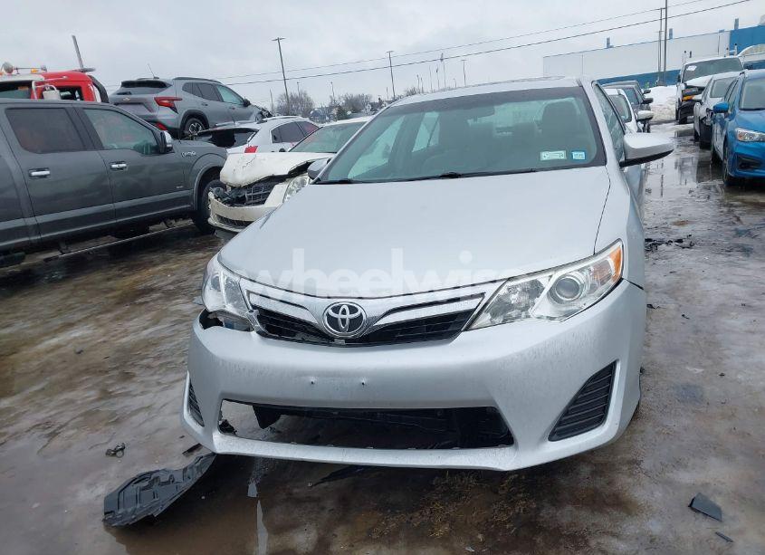Photo 12 of 2013 Toyota Camry LE (VIN 4T4BF1FK8DR301847)