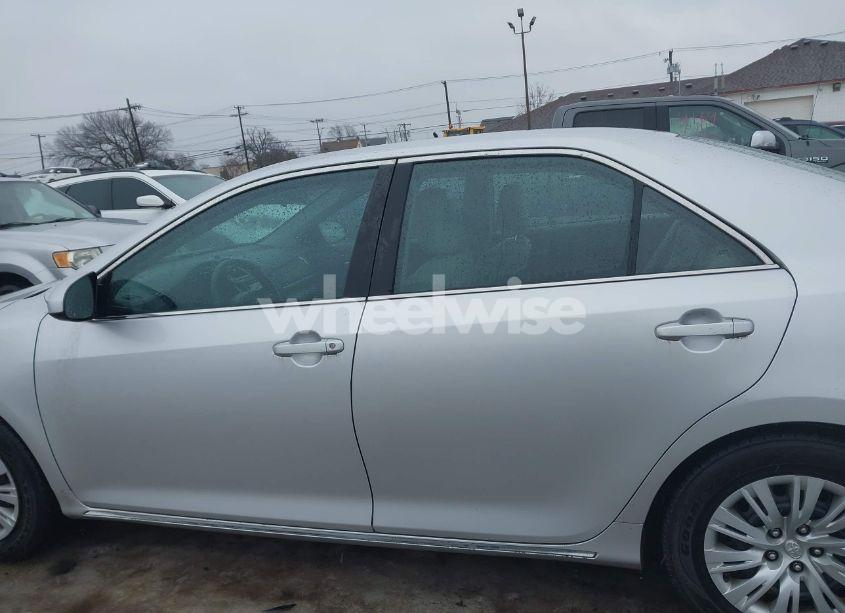 Photo 14 of 2013 Toyota Camry LE (VIN 4T4BF1FK8DR301847)