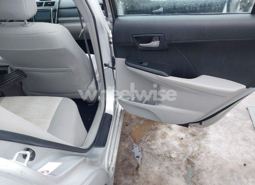 Photo 8 of 2013 Toyota Camry LE (VIN 4T4BF1FK8DR301847)