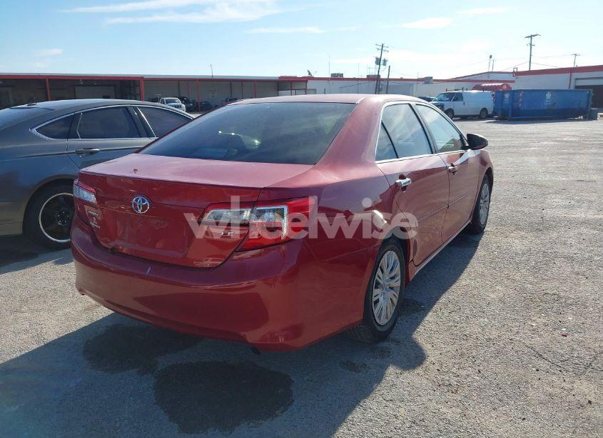 Photo 4 of 2014 Toyota Camry LE (VIN 4T4BF1FK8ER338558)