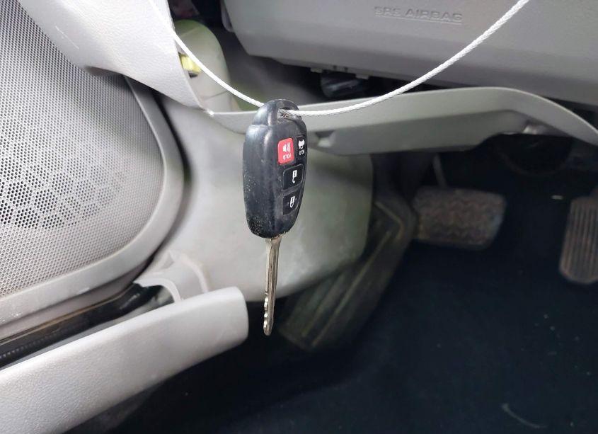 Photo 11 of 2014 Toyota Camry LE (VIN 4T4BF1FK8ER351133)