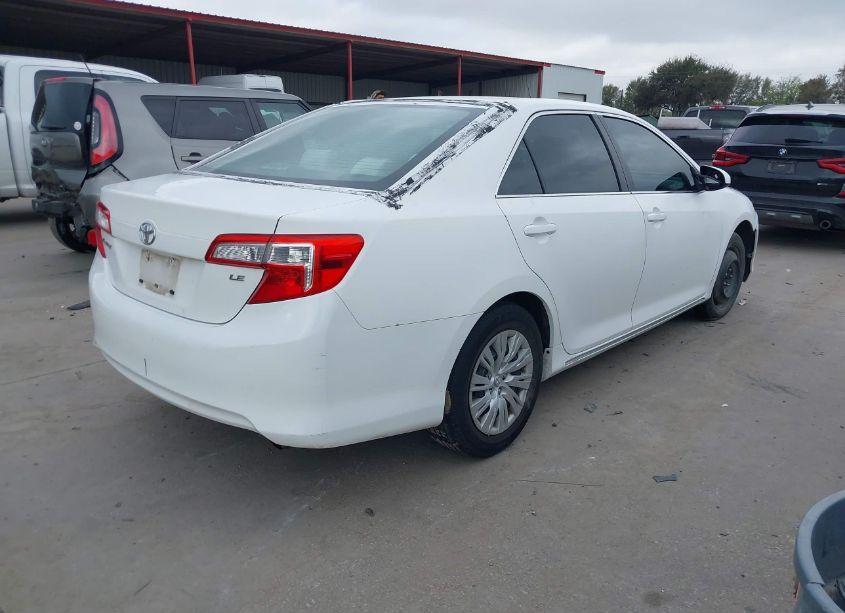Photo 4 of 2014 Toyota Camry LE (VIN 4T4BF1FK8ER351133)