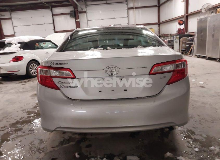 Photo 16 of 2014 Toyota Camry LE (VIN 4T4BF1FK8ER352279)