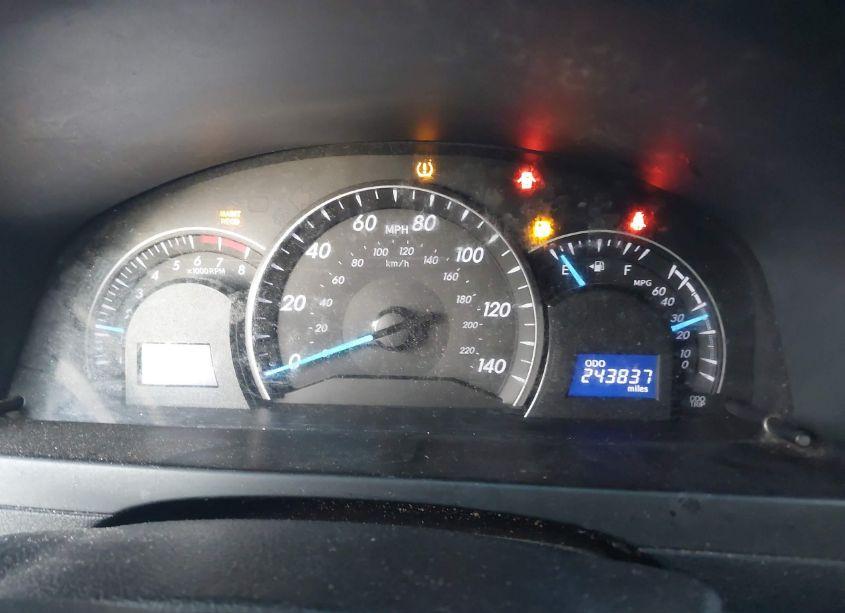 Photo 15 of 2014 Toyota Camry LE (VIN 4T4BF1FK8ER352640)