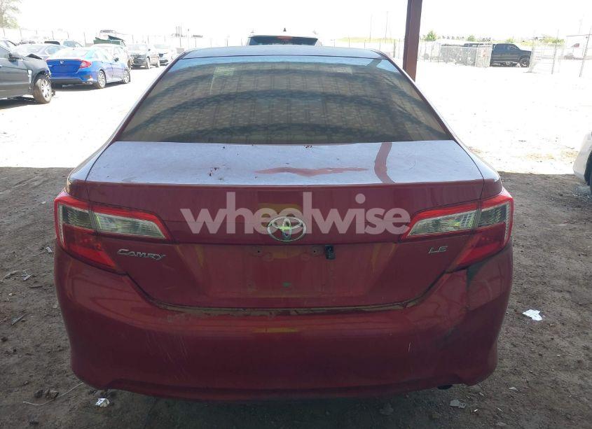 Photo 16 of 2014 Toyota Camry LE (VIN 4T4BF1FK8ER357711)