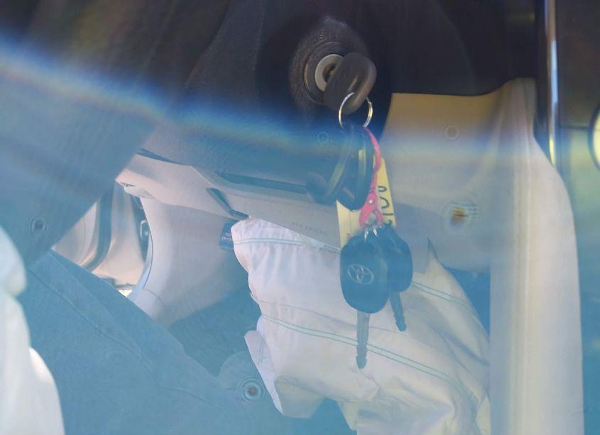 Photo 11 of 2014 Toyota Camry LE (VIN 4T4BF1FK8ER366425)