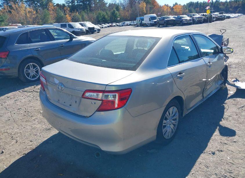 Photo 4 of 2014 Toyota Camry LE (VIN 4T4BF1FK8ER366425)