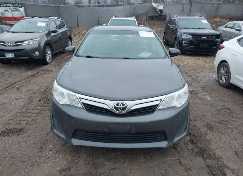 Photo 12 of 2014 Toyota Camry LE (VIN 4T4BF1FK8ER376937)