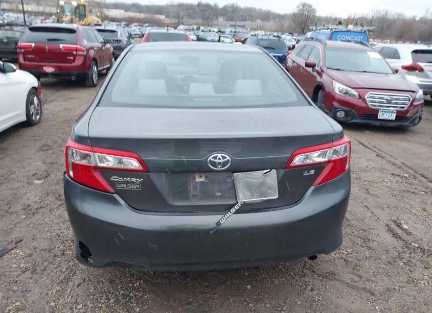 Photo 16 of 2014 Toyota Camry LE (VIN 4T4BF1FK8ER376937)