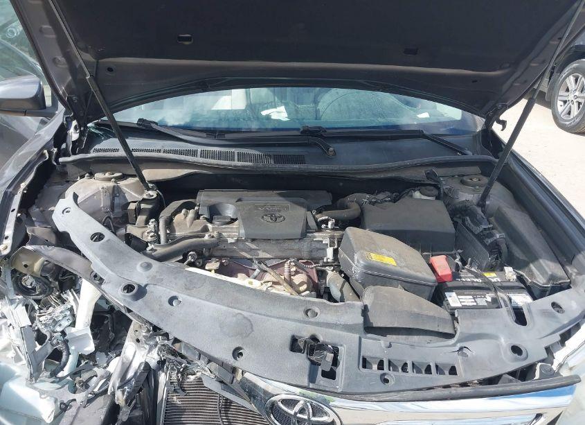 Photo 10 of 2014 Toyota Camry LE (VIN 4T4BF1FK8ER394760)