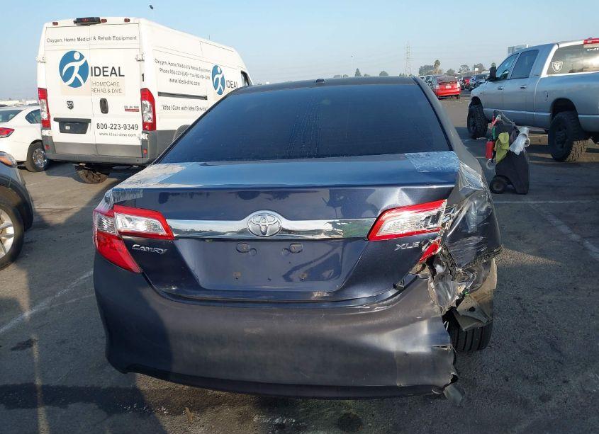 Photo 16 of 2014 Toyota Camry XLE (VIN 4T4BF1FK8ER396444)