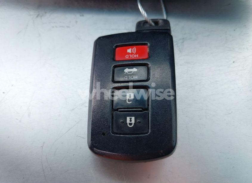 Photo 11 of 2014 Toyota Camry XLE (VIN 4T4BF1FK8ER408849)