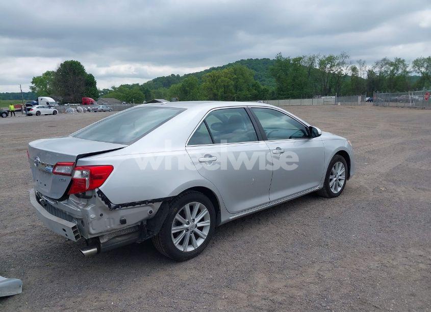 Photo 4 of 2014 Toyota Camry XLE (VIN 4T4BF1FK8ER408849)