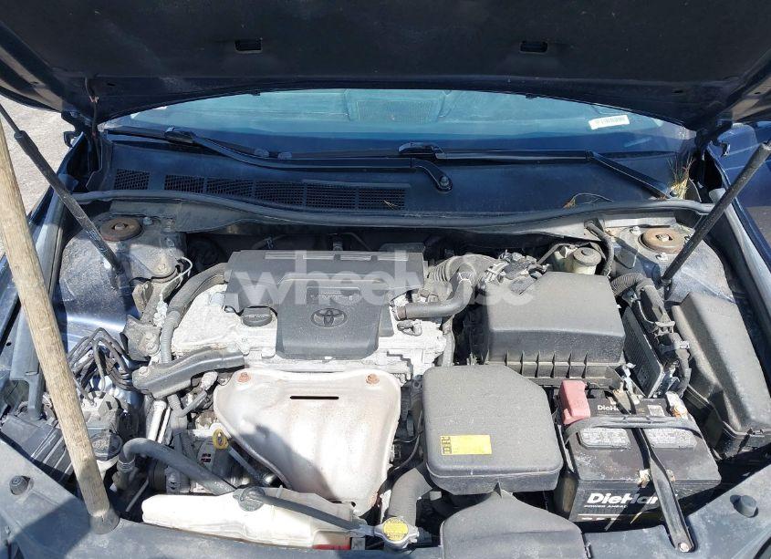 Photo 10 of 2015 Toyota Camry LE (VIN 4T4BF1FK8FR452383)